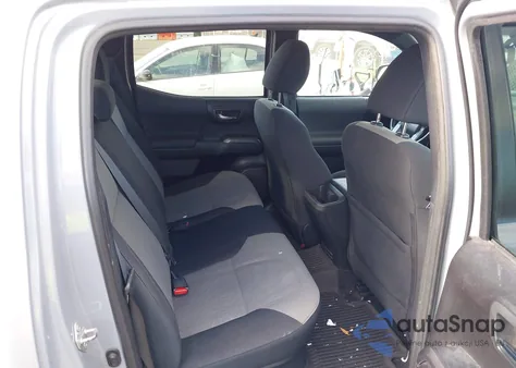 2020 Toyota Tacoma Sr5 V6 z USA, uszkodzony, nr VIN 3TMAZ5CNXLM136958